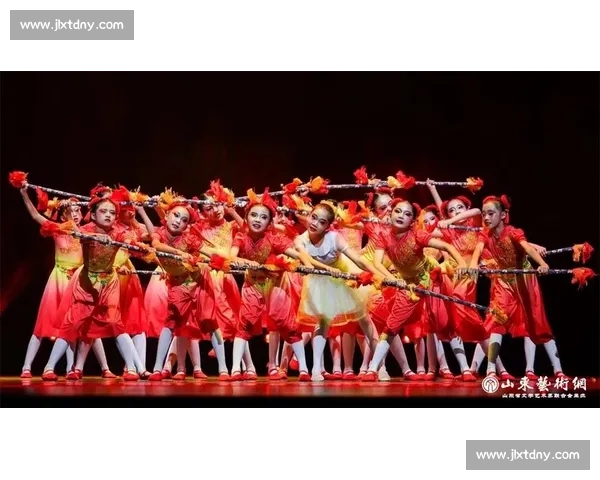 平地生花!90 后非遗传承人舞花棍,棍起瞬间绽放千年技艺 平地生花!90 后非遗传承人舞花棍,棍起瞬间绽放千年技艺